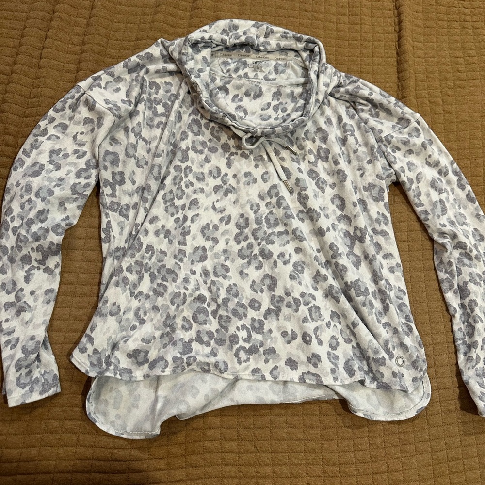 Calvin Klein White and Gray Animal Print Top